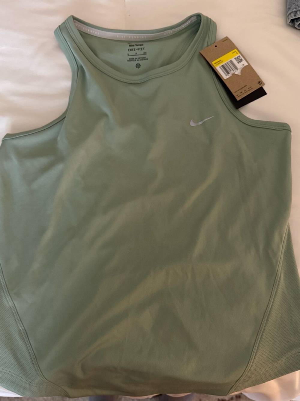 Brand new Nike tank